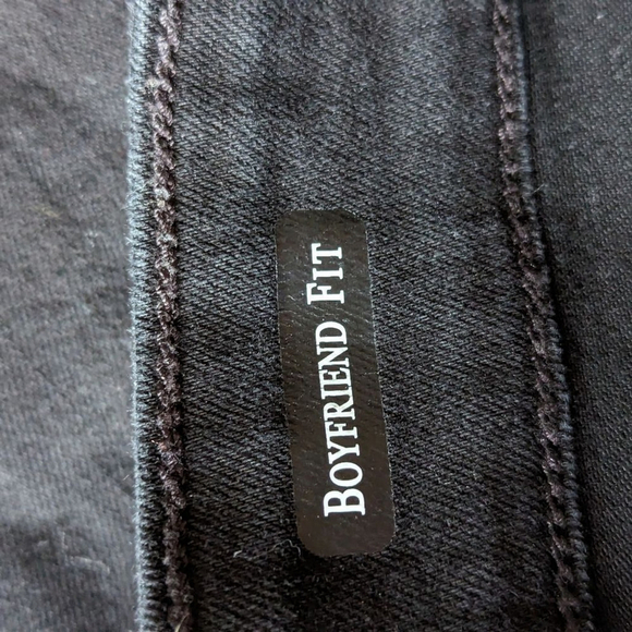 JUDY BLUE Loose Fit Distressed Black High Waist Jeans NWT Sz 20 W - Picture 14 of 15